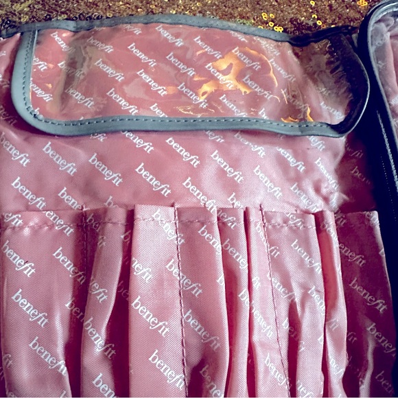 Benefit Women multicolored Beauty Makeup Bag - Picture 4 of 12